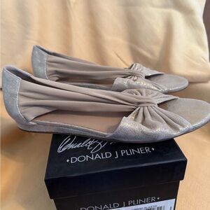 Donald J. Pliner Women's Shimmering Gold/Sand Flats. Fabric on top is stretchy.